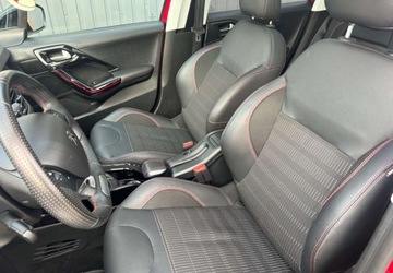 Peugeot 2008 I SUV Facelifting 1.2 PureTech 110KM 2018 Peugeot 2008 GT Line, Automat, 111.000km, Nowy Rozrzad,Bogate Wyposaze,Ide, zdjęcie 11