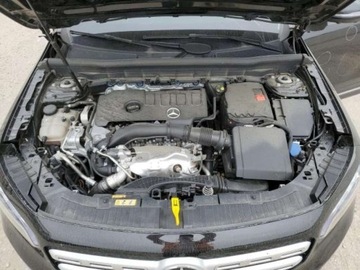 Mercedes GLB 2022 Mercedes-Benz GLB 2022, 2.0L, 4x4, od ubezpieczalni 2.0 Benzyna 221KM, zdjęcie 11