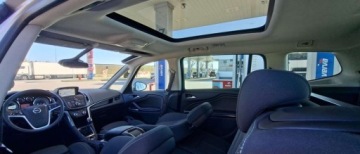 Opel Zafira C Tourer 1.4 Turbo ECOTEC 140KM 2012 Opel Zafira Opel Zafira 1.4 T Cosmo 1.4 Benzyna 140KM, zdjęcie 21