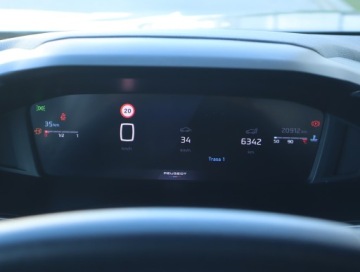 Peugeot 2008 II SUV 1.2 PureTech 100KM 2023 Peugeot 2008 1.2 PureTech, Salon Polska, zdjęcie 10