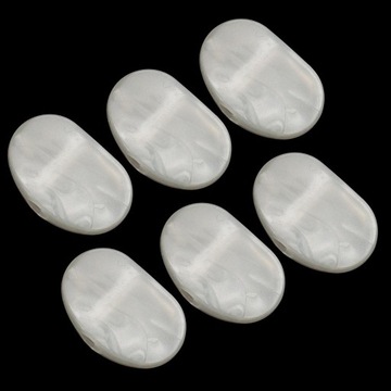 Набор из 6 универсальных гитарных тюнеров с овальными кнопками и настроечным ключом белого цвета.