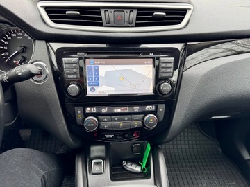 Nissan Qashqai II Crossover 1.2 DIG-T 115KM 2017 Nissan Qashqai 115KM Kamery 360 Panorama Keyless Go Oryginalny Lakier, zdjęcie 22