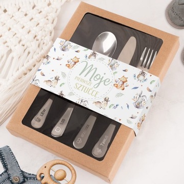 СТОЛОВЫЕ ПРИБОРЫ с гравировкой свидетельства о рождении годовалого ребенка.