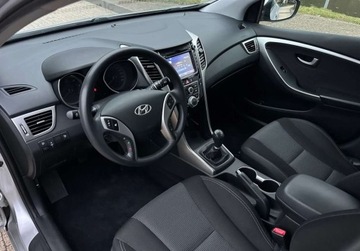 Hyundai i30 II Wagon 1.4 CRDi 90KM 2013 Hyundai i30 1.4 Diesel, Zadbany Egzemplarz 1.4 Diesel 90KM, zdjęcie 10