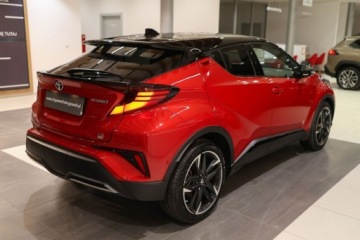 Toyota C-HR I Crossover Facelifting 1.8 Hybrid 122KM 2023 Toyota C-HR 1.8 Hybrid GPF GR Sport 1.8 Hybryda 122KM, zdjęcie 9