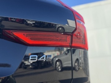 Volvo XC60 II 2023 Volvo XC 60 B4 D AWD Plus Dark | Serwis ASO | Salo, zdjęcie 36