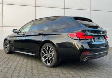 BMW Seria 5 G30-G31 Touring Facelifting 2.0 520d 190KM 2021 BMW Seria 5 M SPORT 4x4 Shadow Line FV 23 2.0 Diesel 190KM, zdjęcie 9