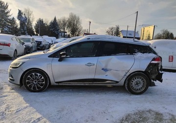 Renault Clio IV Grandtour  1.5 dCi 90KM 2016 Renault Clio 2016r, 1.5 DCI. Lekko uszkodzony tyl. Jezdzi. 1.5 Diesel, zdjęcie 17