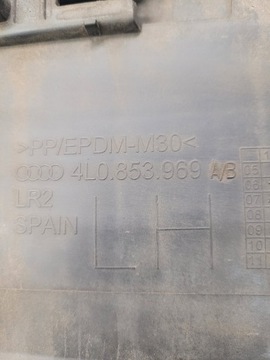 LIŠTA DVEŘE LEVÝ ZADNÍ AUDI Q7 4L 4L0853969A