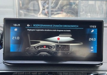 Peugeot 5008 II Crossover Facelifting 1.5 BlueHDi 130KM 2024 Peugeot 5008 1.5 BlueHDi 130KM Allure SS EAT8 Vat 23 serwis ASO 1.5 130KM, zdjęcie 22