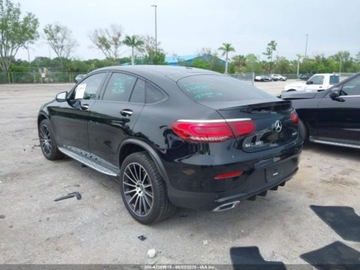 Mercedes GLC C254/X254 2023 Mercedes-Benz GLC 300 4Matic Coupe 2023 2.0l 2.0 Benzyna 255KM, zdjęcie 3