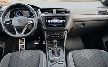 Volkswagen Tiguan II SUV Facelifting 2.0 TDI 200KM 2022 Volkswagen Tiguan 2,0 TDI 200 KM 4x4 R-LINE HEDA UP MATRIX Kamera 360 Nawi, zdjęcie 19