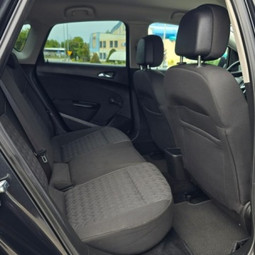 Opel Astra J GTC 1.4 100KM 2013 Opel Astra J 1.4 100KM Selection Manual, zdjęcie 28