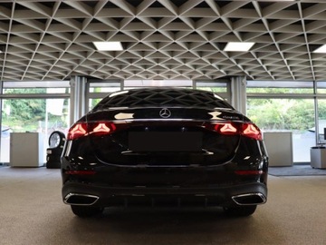 Mercedes Klasa E W214 Sedan 2.0 200 204KM 2025 E Klasa 200 4-Matic AMG 2.0 (204KM) 2025, zdjęcie 3