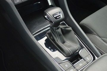 Skoda Karoq Crossover Facelifting 2.0 TSI 190KM 2023 Skoda Karoq 2.0 TSI 4x4 Sportline DSG, Gwarancja, Serwis ASO, 1Wlasciciel, zdjęcie 15