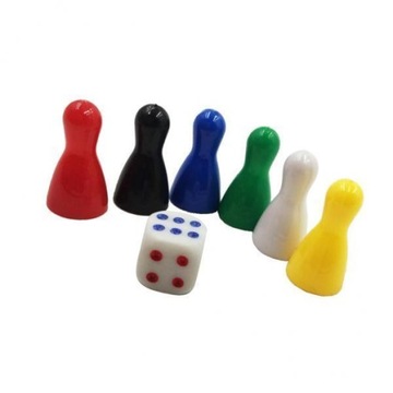 42x6 szt. Szachy szachowe i 1 kostka 42 szt