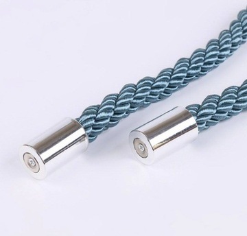 КРЕПЛЕНИЕ ШТОР, МАГНИТНАЯ ПРЯЖКА, ТОЛСТАЯ КРЫШКА, ДЕКОРАТИВНОЕ ОТДЕЛЕНИЕ