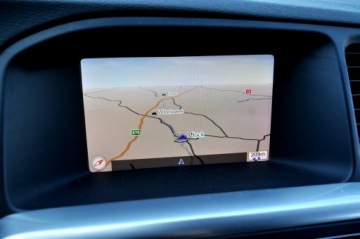 Volvo V60 I Kombi Facelifting 2.0 D2 DRIVE-E 120KM 2017 Volvo V60 LiFT 2,0 Disel Bi Xenon Ledy Skóra, zdjęcie 33