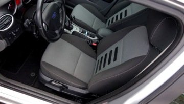 Ford Focus II Hatchback 5d 1.6 Duratec Ti-VCT 115KM 2009 .. .. Grzane szyby przód i tył .. Książka serwisowa .. Klimatyzacja .., zdjęcie 3