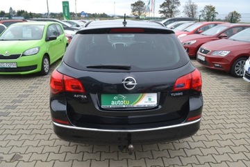 Opel Astra J Sports Tourer Facelifting 1.4 Turbo ECOTEC 140KM 2014 Opel Astra z Niemiec ,Opłacona, zdjęcie 5