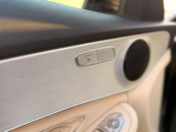 Mercedes Klasa C W205 Kombi 200 184KM 2017 Mercedes-Benz Klasa C Tylko 77000km Jak nowy Panorama 2.0 Benzyna, zdjęcie 26