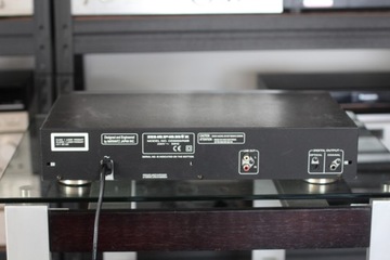 CD-проигрыватель Marantz CD 5000, TDA1549