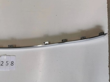 Хром, накладка переднего бампера VOLVO V90/S90 подъемник правый и средний 2.258