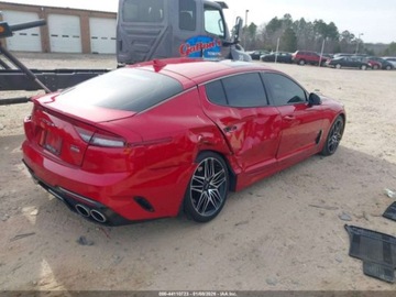Kia Stinger 2022 Kia Stinger GT1 2022 3.3 Benzyna 368KM, zdjęcie 5