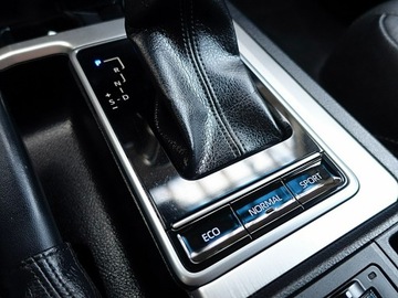 Toyota Land Cruiser VII Terenowy 3d 2.8 D-4D 177KM 2019 Toyota Land Cruiser SKÓRA KAMERY KRAJ BEZWYP F23%, zdjęcie 27