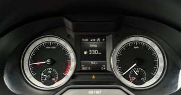 Skoda Octavia III Kombi Facelifting 2.0 TDI 150KM 2019 Skoda Octavia 4x4 Automat Navi Parktronic Kamera Alcantara Led FV23, zdjęcie 19