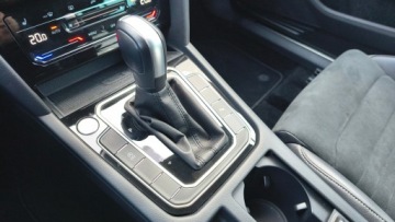 Volkswagen Passat B8 Variant Facelifting 2.0 TDI SCR 200KM 2022 Volkswagen Passat Variant 2.0TDI 200KM ACC 4x4 Iwl, zdjęcie 27