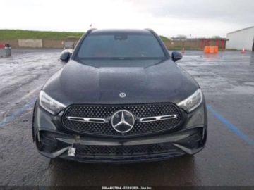 Mercedes GLC C254/X254 2023 Mercedes-Benz GLC 300 4matic, 2023r., 4x4, 2.0L 2.0 Hybryda 255KM, zdjęcie 6
