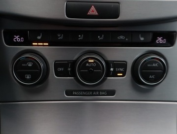 Volkswagen CC 2.0 TDI BlueMotion Technology 184KM 2016 VW CC 2.0 TDI, 181 KM, DSG, Skóra, Navi, Xenon, zdjęcie 12