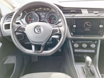 Volkswagen Touran III 2.0 TDI 150KM 2021 Volkswagen Touran 2.0 Diesel 149KM, zdjęcie 14