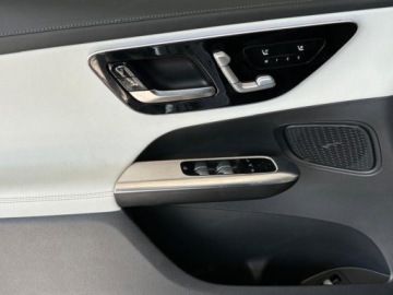 Mercedes GLC C254/X254 Coupe 2.0 220d 197KM 2026 GLC Coupe 220 d 4-Matic AMG Line 2.0 (197KM) 2026, zdjęcie 9