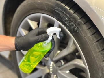 ADBL APC УНИВЕРСАЛЬНОЕ МОЮЩЕЕ СРЕДСТВО 1 Л АКСЕССУАРЫ И МИКРОФИБКИ