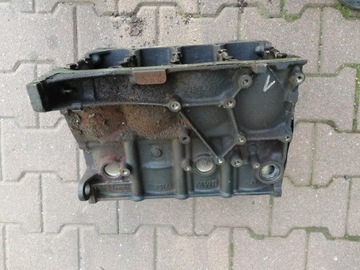 BMW E30 E36 318 IS TI M42 BLOK MOTORU