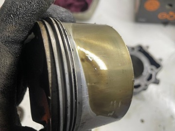 KTM LC4 620 поршневой цилиндр