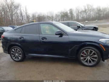 BMW X6 G06 2022 BMW X6 xDrive40i 2022 3.0 Benzyna 335KM, zdjęcie 6