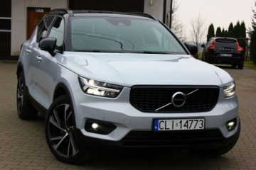 Volvo XC40 2020 Volvo XC 40 T5 PLUG IN HYBRID 262KM R-DESIGN Bezwypadkowy 100 Serwis FV23, zdjęcie 2