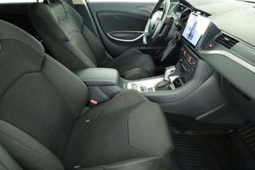 Citroen C5 II Hatchback 2.0i 16V 140KM 2008 Citroen C5 2.0 16V , GAZ, Automat, Klima, zdjęcie 6