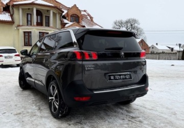 Peugeot 5008 II Crossover Facelifting 1.5 BlueHDi 130KM 2021 Peugeot 5008 7 osobowy 1.5 Diesel 130KM, zdjęcie 9