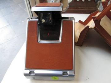 Наземная камера Polaroid SX-70 МЕТАЛЛИЧЕСКИЙ КОРИЧНЕВЫЙ ФУНКЦИОНАЛЬНЫЙ