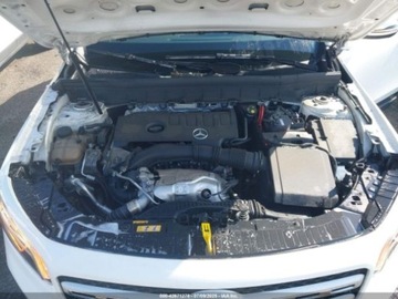 Mercedes GLB 2020 Mercedes-Benz GLB 250 2020 2.0l 2.0 Benzyna 221KM, zdjęcie 8