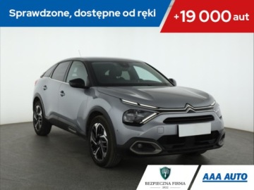 Citroen C4 III SUV 1.2 PureTech 130KM 2022 Citroen C4 1.2 PureTech, Salon Polska, Serwis ASO