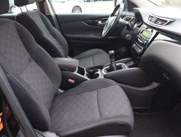 Nissan Qashqai II Crossover 1.2 DIG-T 115KM 2016 Nissan Qashqai 1.2 DIG-T, Salon Polska, zdjęcie 8