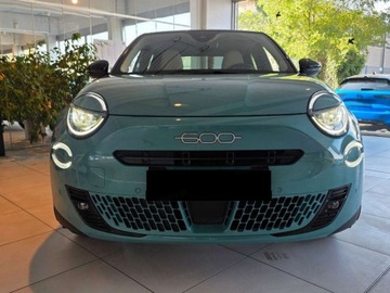 Fiat Talento I 2025 FIAT 600 La Prima 1.2 Turbo Hybrid eDCT Crossover 110KM 2025, zdjęcie 1