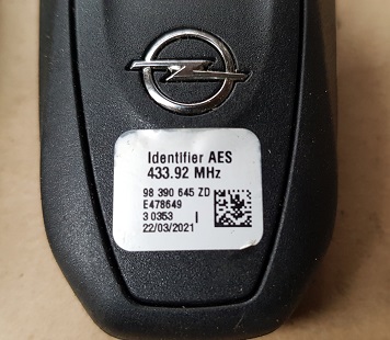 OPEL COMBO GRANDLAND X KLÍČEK KLÍČ KEY 98390645ZD NOVÝ