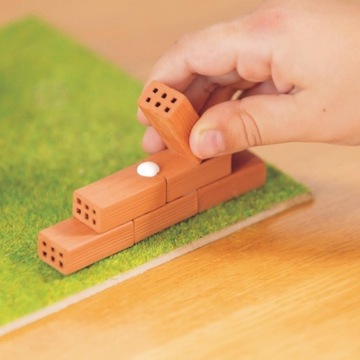 Кирпичные блоки-трюки. Постройте ГДАНЬСКИЙ КРАН из кирпичей.