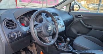 Seat Altea XL 1.6 Mpi 102KM 2008 Seat Altea XL 1.6 MPI 102KM Klimatyzacja Czujniki parkowania 1.6 Benzyna, zdjęcie 11